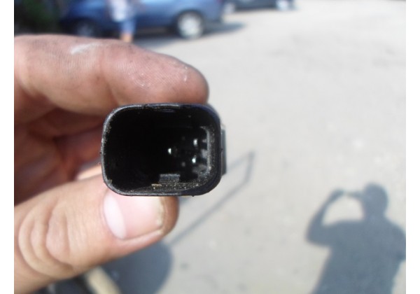 датчик температури Renault Clio 2,Kangoo,Megane 1,2,Laguna 1,2,,Espace 3,Scenic 1,2,Trafic 2,Duster,Logan,,Sandero,для 1.1,1.2,1.4,1.8,2.0 б,7700101968,8200561449